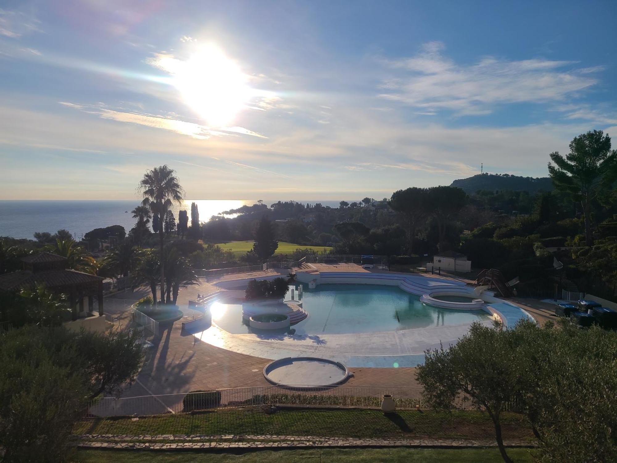 Evasion Nature A Cap Esterel Jardin, Mer & Golf Tout Confort Saint-Raphael  Exterior photo